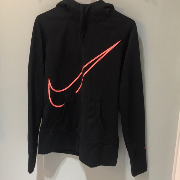 Nike Tops - NIKE THERMA FIT Hoodie. Medium.